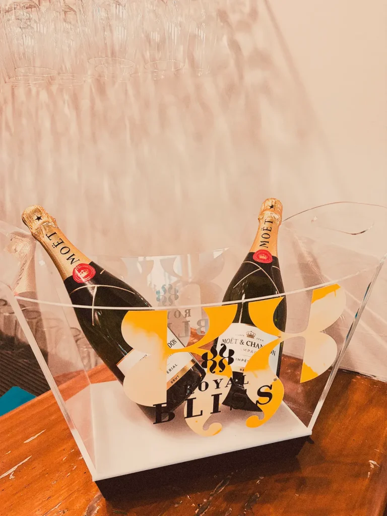 Botellas preparadas para una celebración